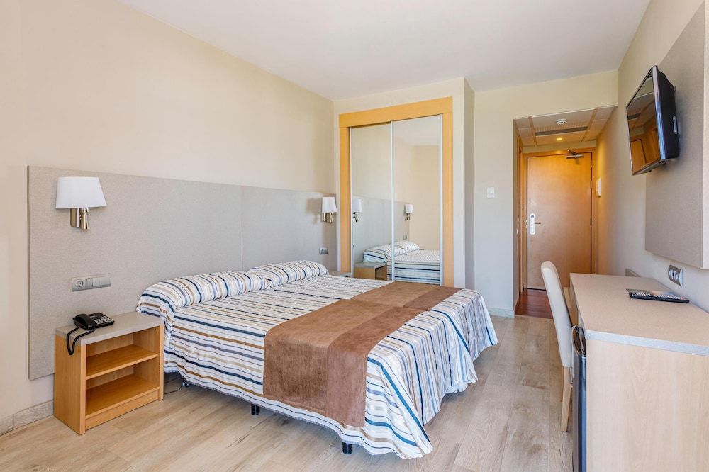Standard Room 2 adults