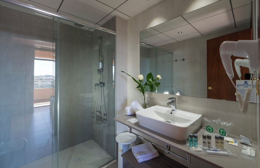 4R Gran Regina Suite, Balcony (3 adults and 1 child) 4