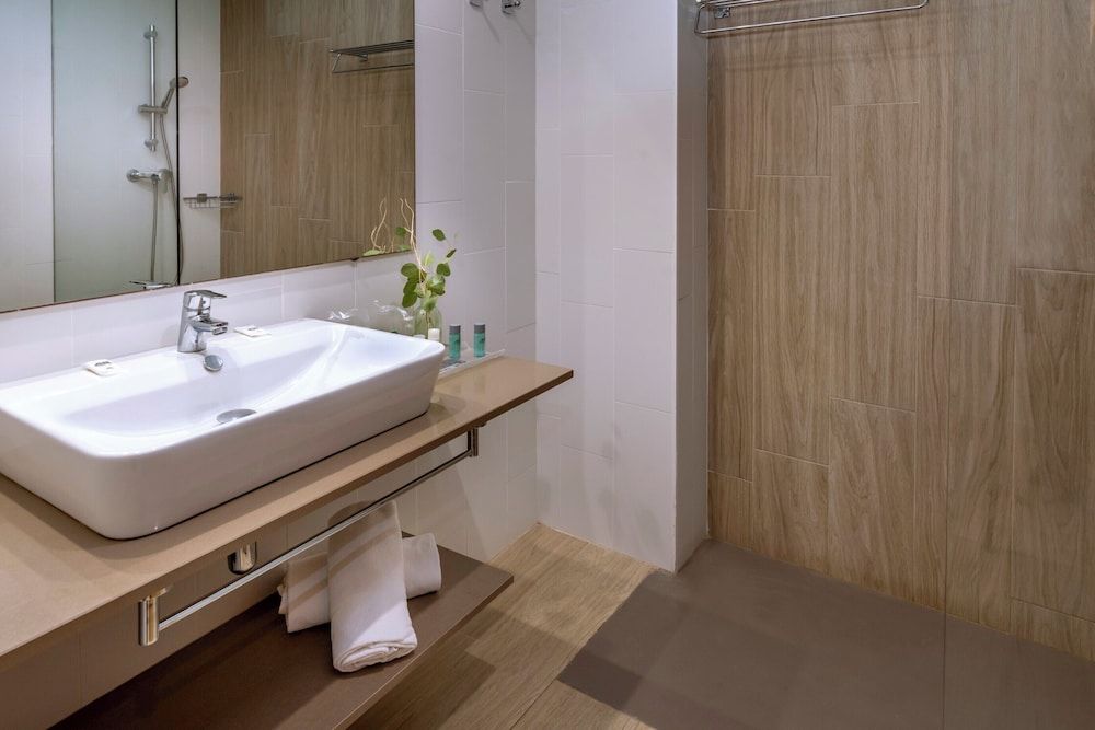 4R Gran Regina Junior Suite, Balcony (3 adults and 1 child) 4