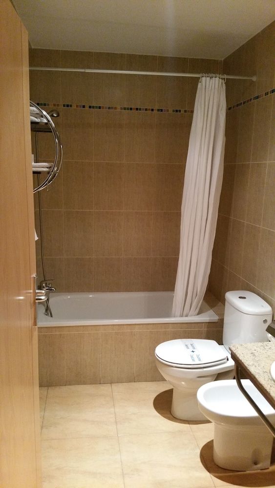 Hostal Goyesco Plaza Triple Room 4