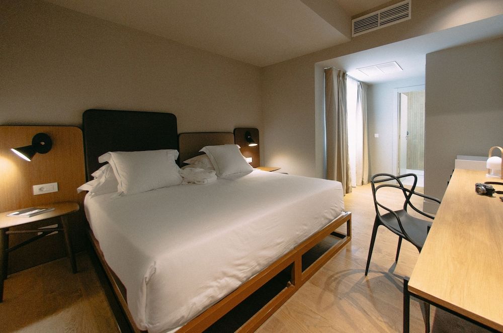 One Shot Colón Standard Room, Courtyard View 3