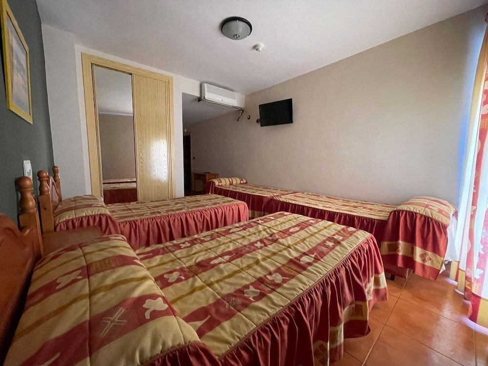 Quéntar Hotel Rural Quadruple Room 2