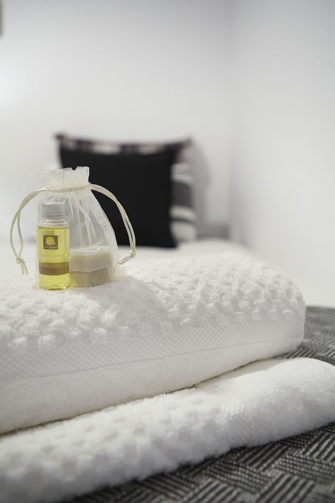 Sagrada Familia Sun Apartment, 3 Bedrooms, Balcony, City View 5