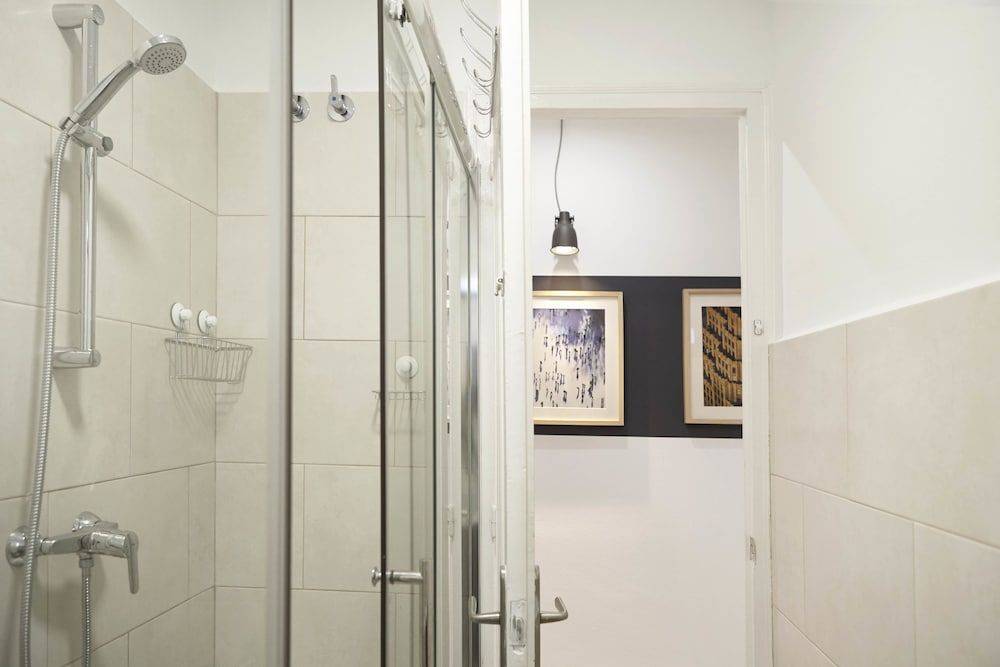 Sagrada Familia Sun Apartment, 3 Bedrooms 11