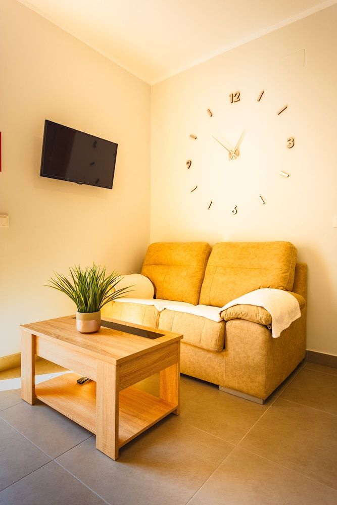 Apartamentos Turísticos Cullar Vega Nevada Apartment 5