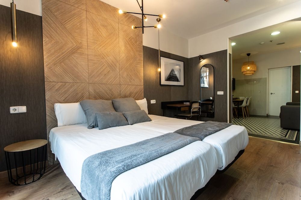 Suites You Zinc Studio, Balcony (3 Guests)