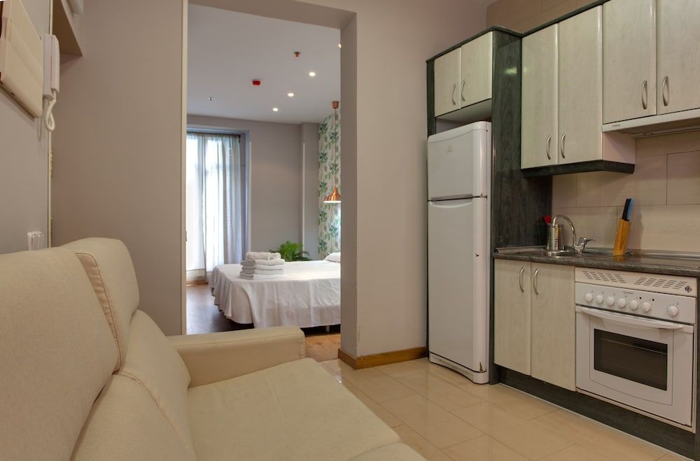 Suites You Zinc Studio, Balcony (3 Guests) 18