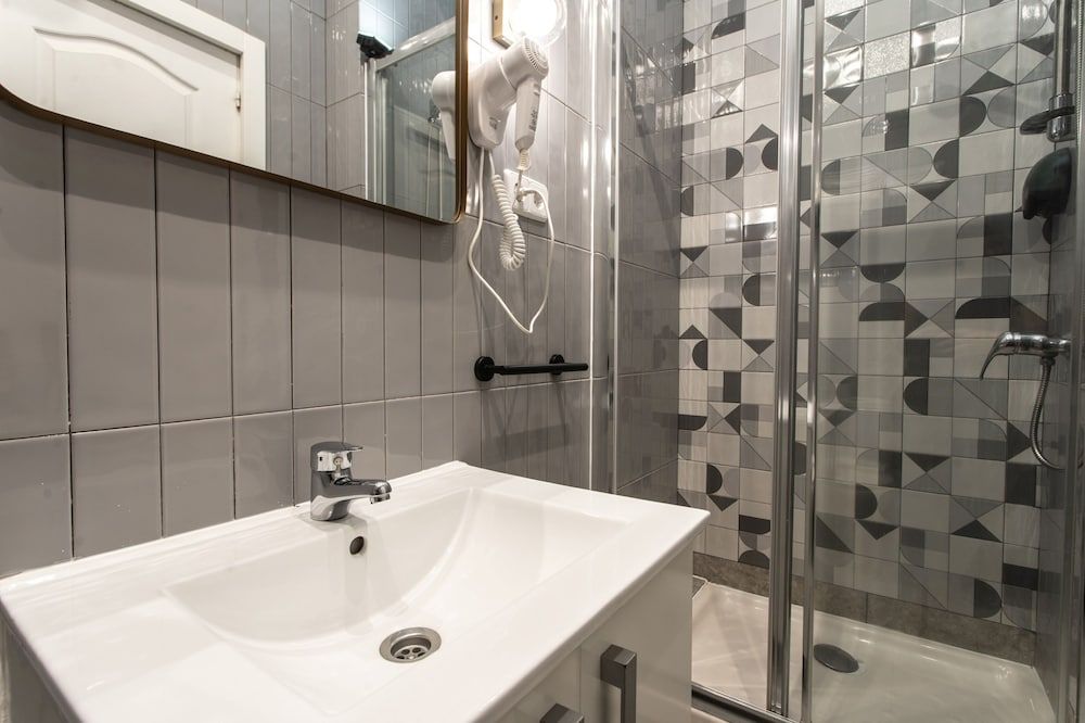 Suites You Zinc Studio, Balcony (3 Guests) 14