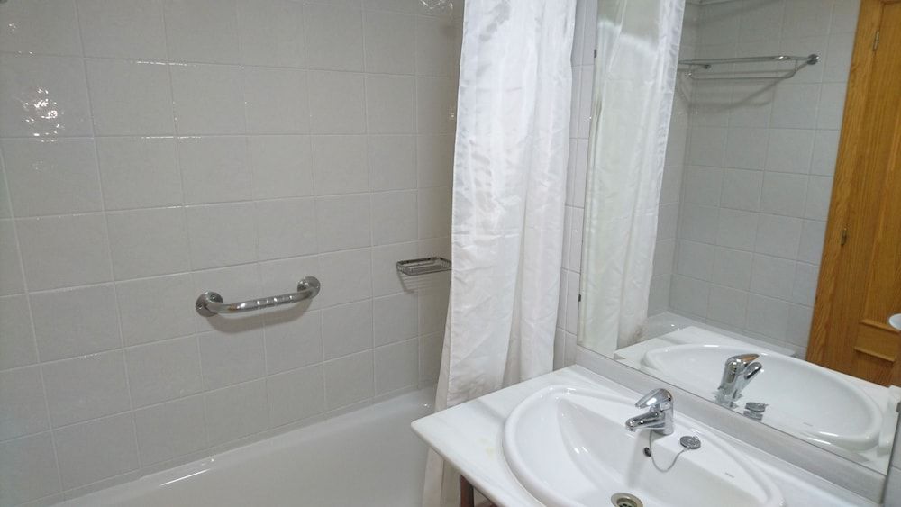Apartment, 1 Bedroom, Poolside