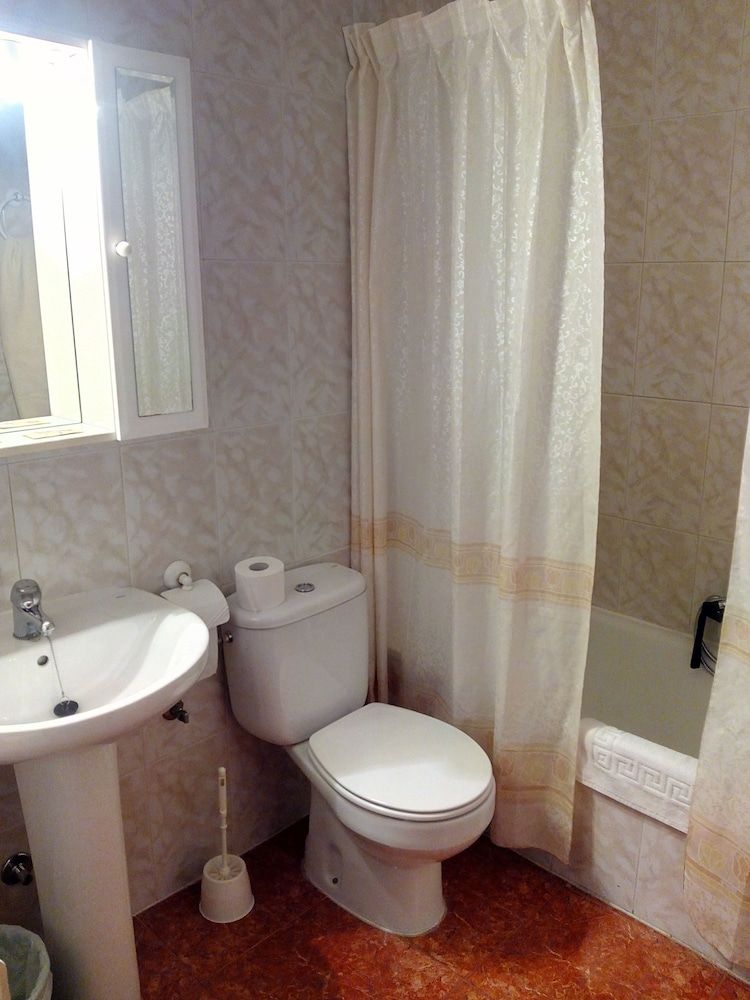 Hotel Europa Double Room (with Living Room) 7