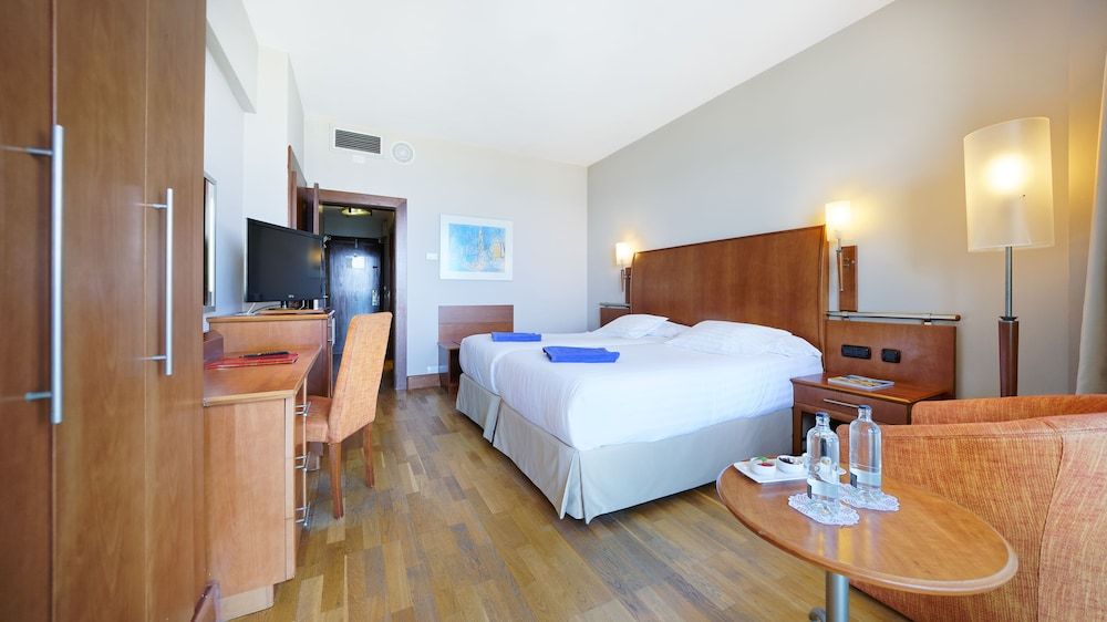 Standard Double Room, Ocean View (Spa access included)