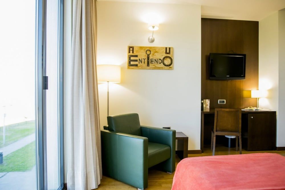 Hospedium Valles de Gredos Twin Room 4