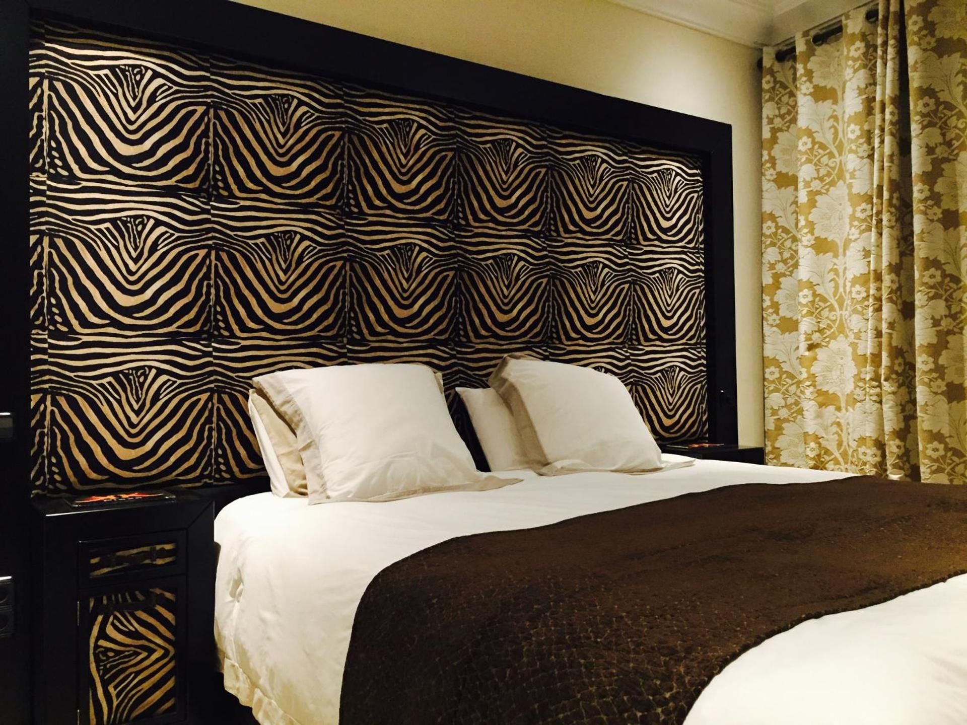 Superior King Suite
