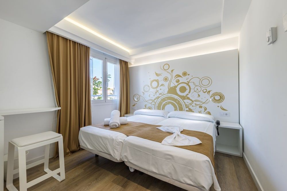 Basic Double Room