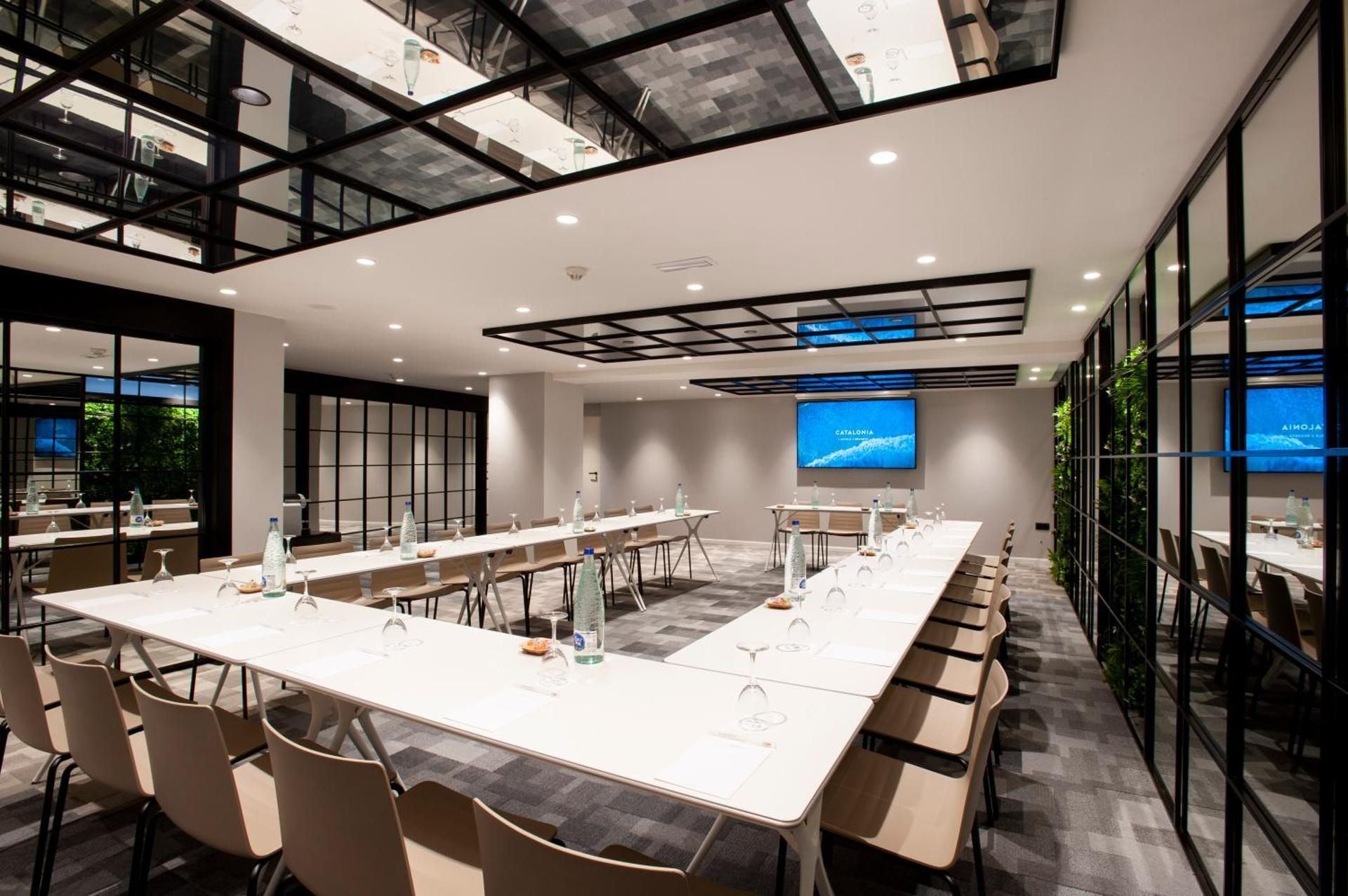 meeting room / ballrooms