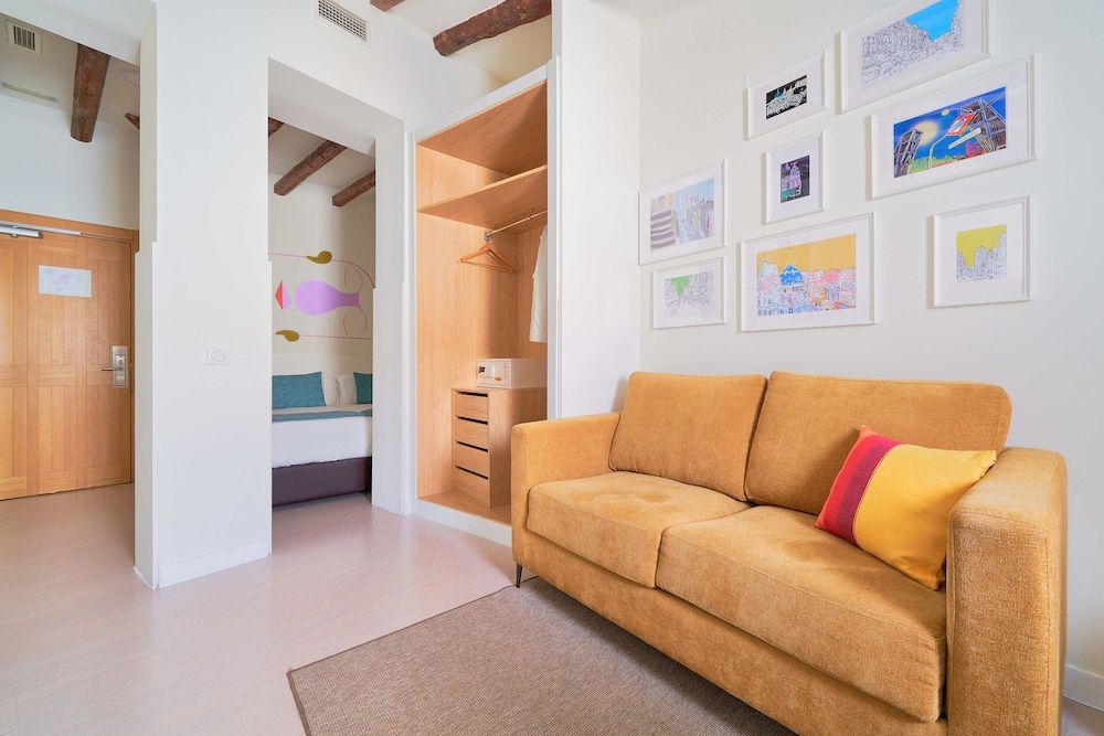 Blume Cruz Suites Standard Suite, Kitchen (1, 2 and 3 pax) 24