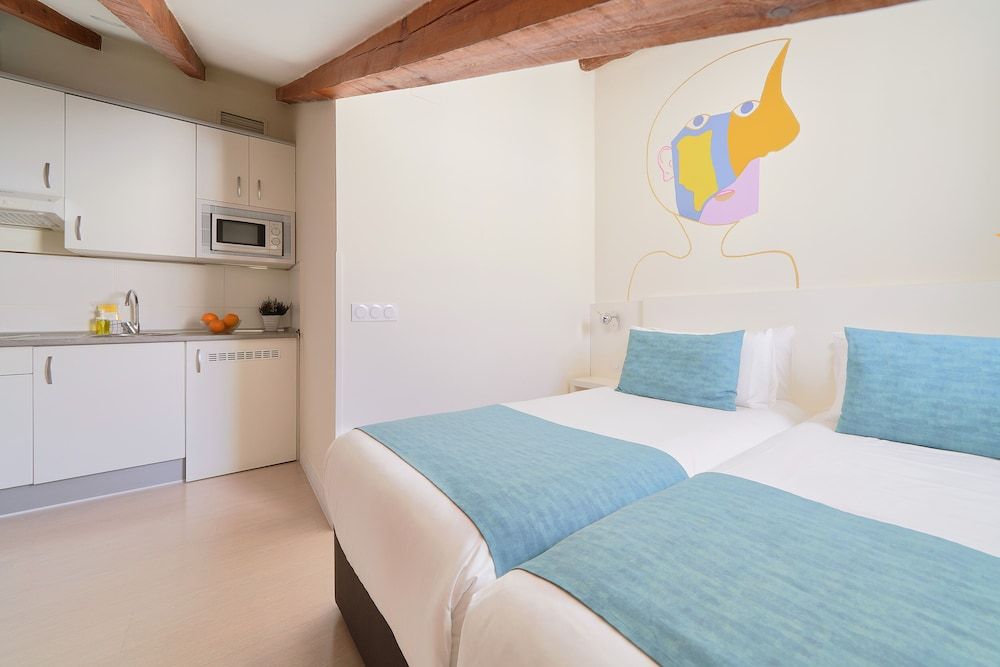 Blume Cruz Suites Standard Suite, Kitchen (1, 2 and 3 pax)