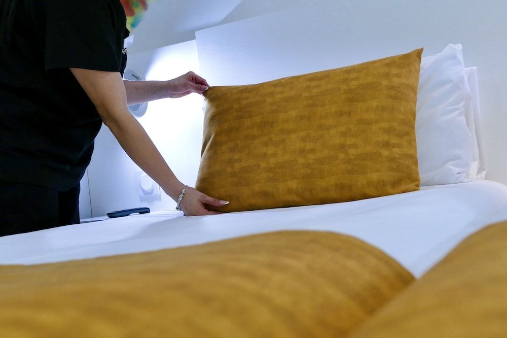 Blume Cruz Suites Standard Suite, Kitchen (1, 2 and 3 pax) 7