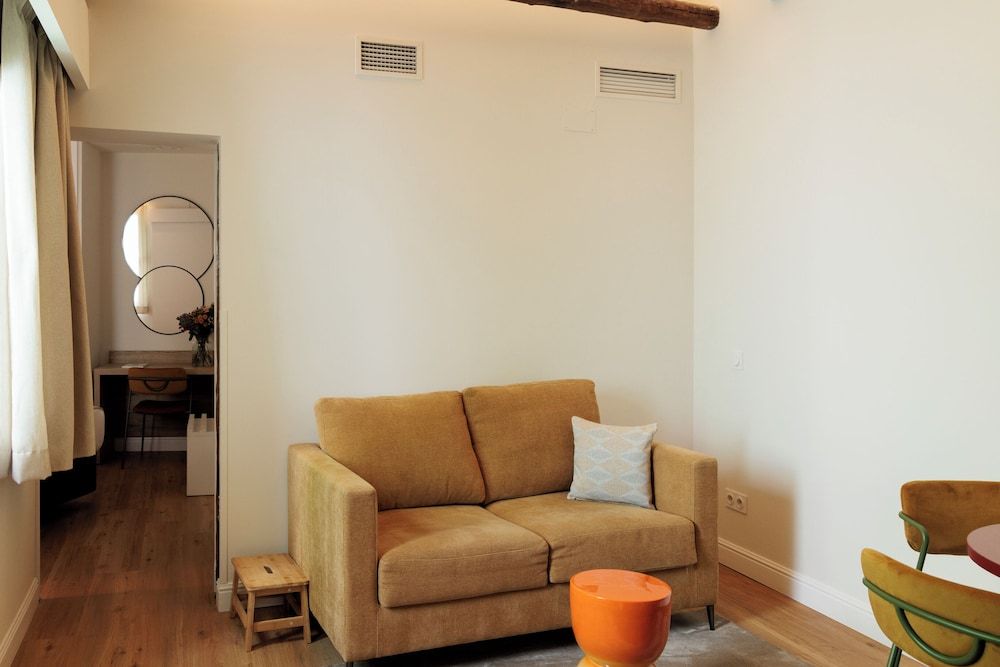 Blume Cruz Suites Standard Suite, Kitchen (1, 2 and 3 pax) 15