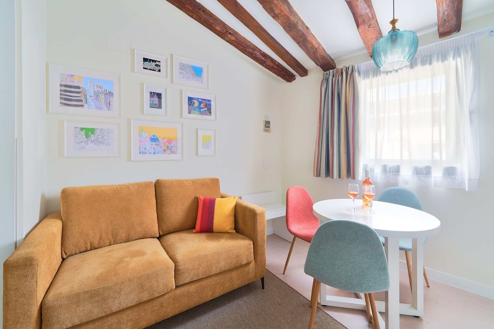 Blume Cruz Suites Standard Suite, Kitchen (1, 2 and 3 pax) 17