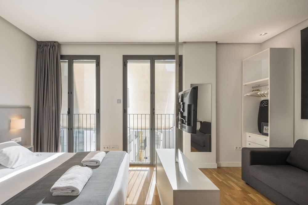 Mon Suites Catedral Studio, 1 Queen Bed 6