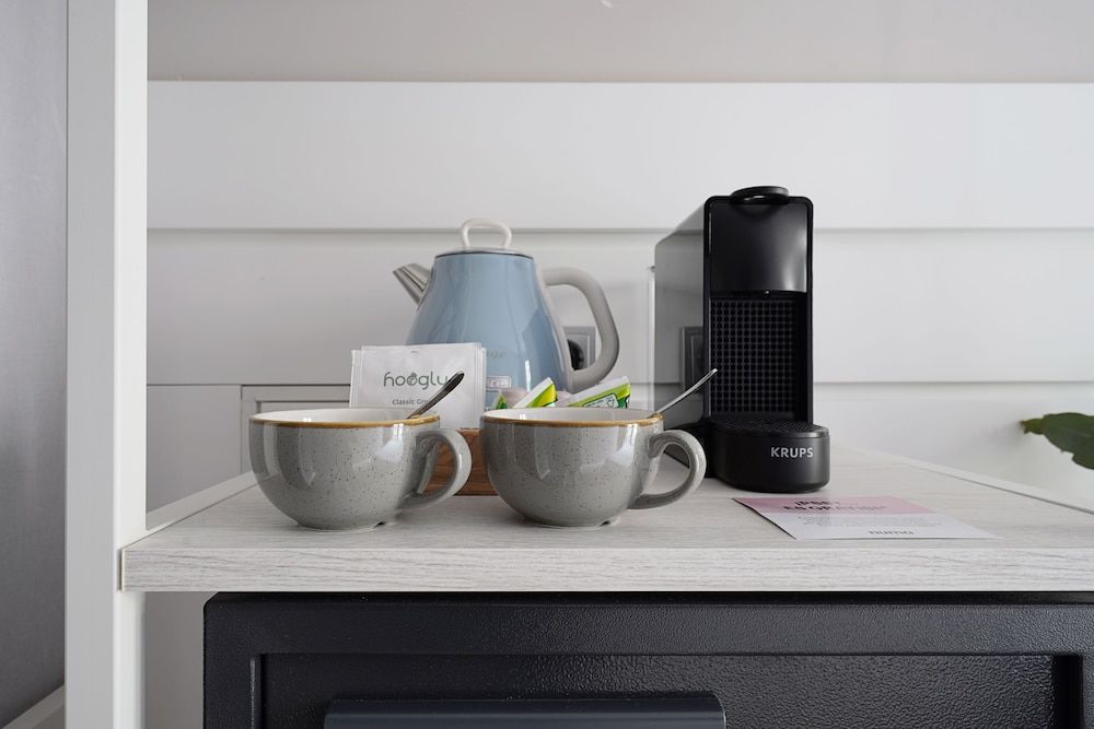 Numa Barcelona Brio Small Room, Balcony 5