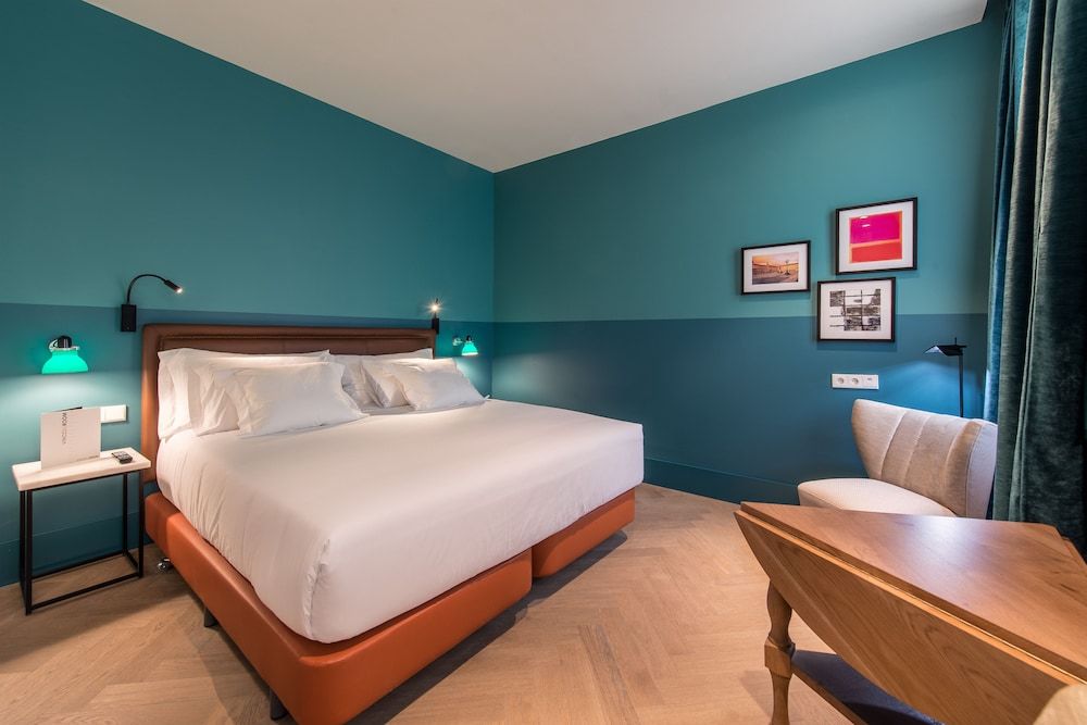 undefined Hotel Vincci The Mint 9