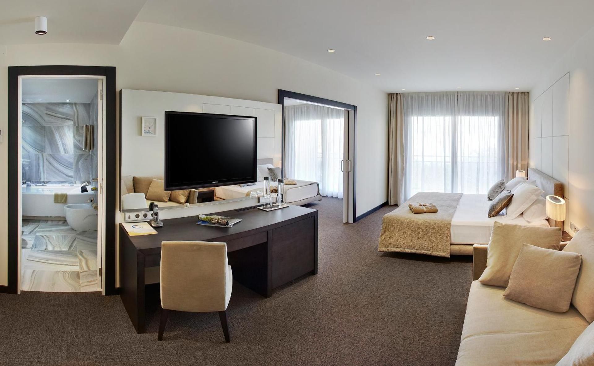 Family Room (two connecting rooms) with Spa access