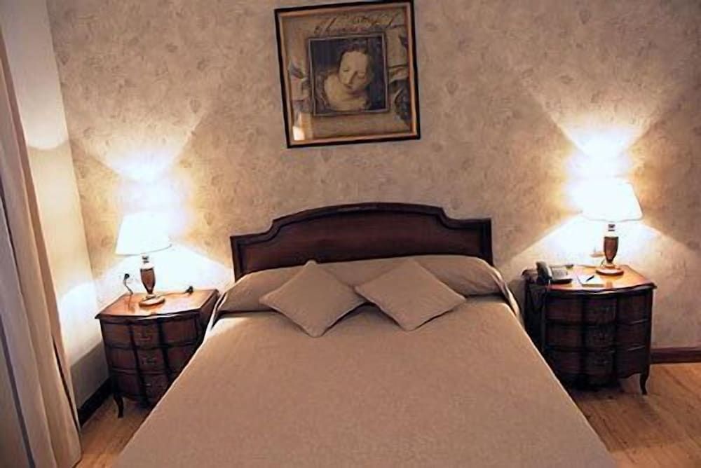 Hotel Santiago Superior Double Room 4