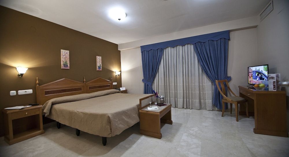Double Room Single Use
