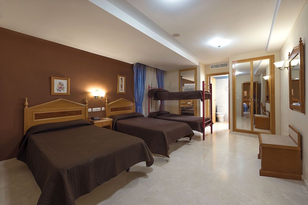 Quadruple Room