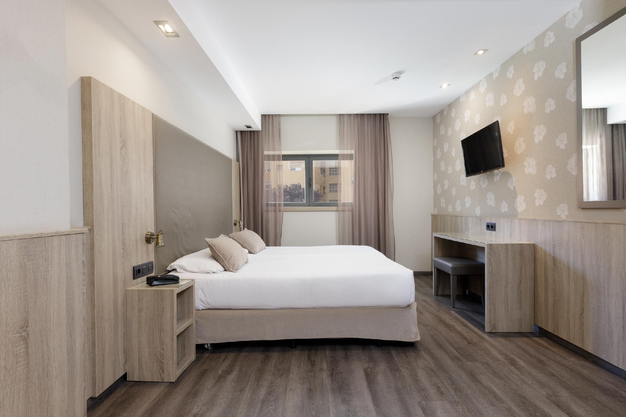 Interconnecting Rooms