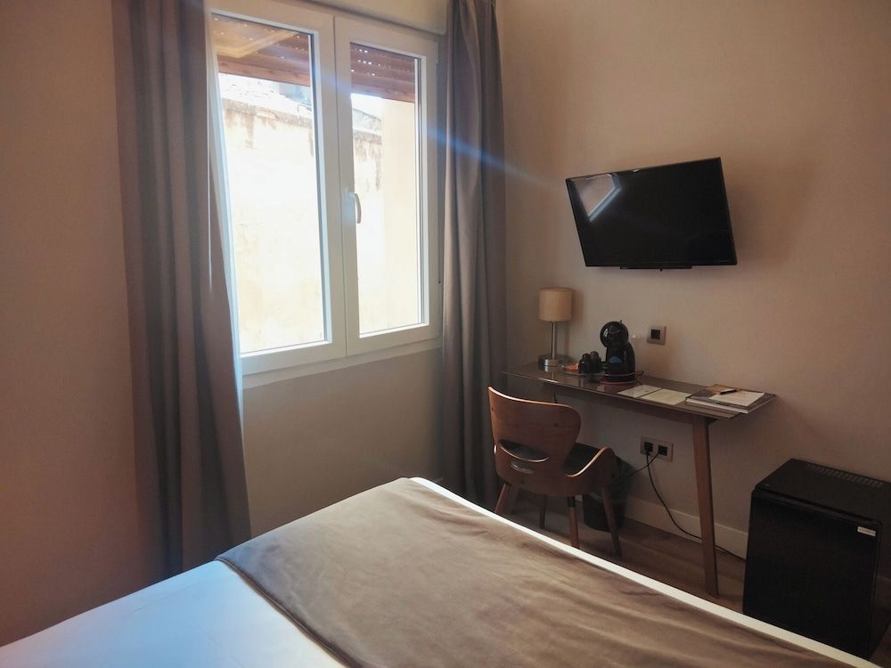 Hotel Real Segovia Double Room 4