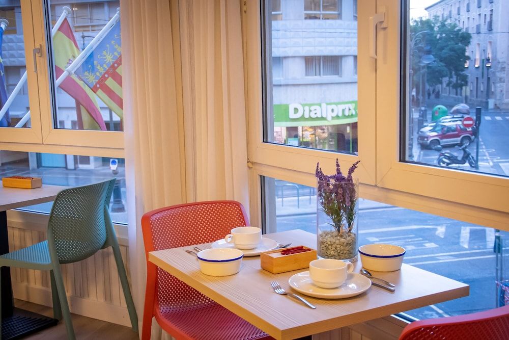 undefined Hotel Mediterraneo Valencia 8