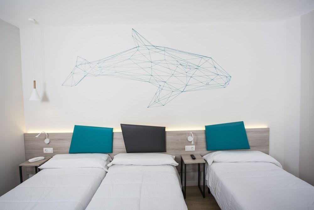 Hotel Mediterraneo Valencia Triple Room 3