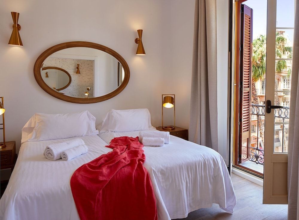 Premium Apartment (2 Bedrooms Apartment with Balcony)