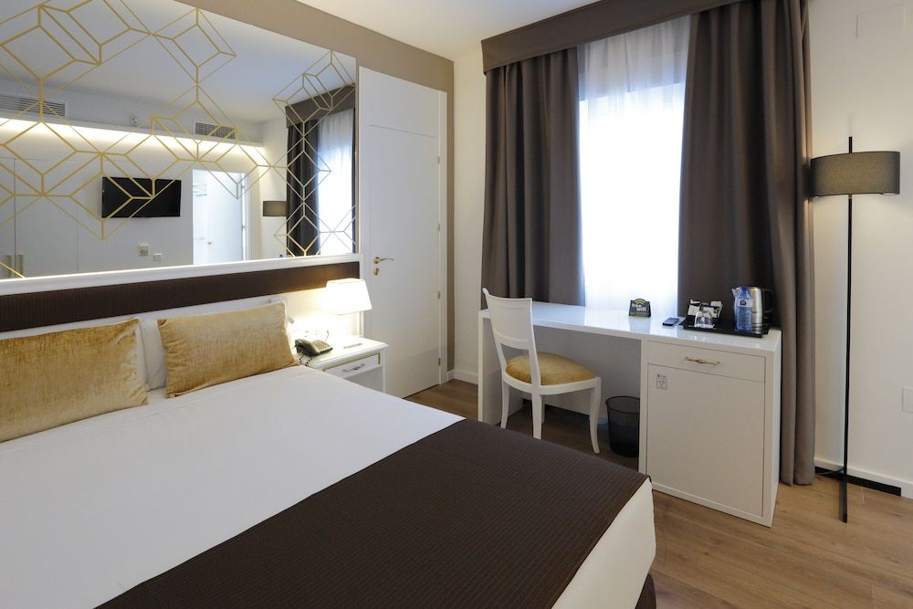 Hotel Sercotel Alfonso XIII Single Room