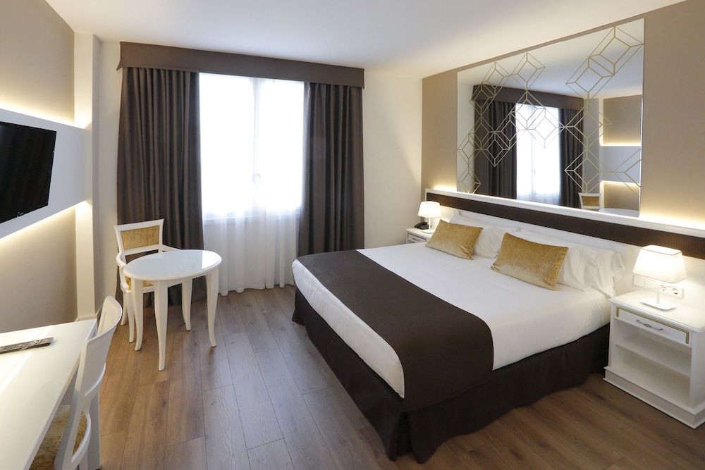 Hotel Sercotel Alfonso XIII Double Room (King Size) 3