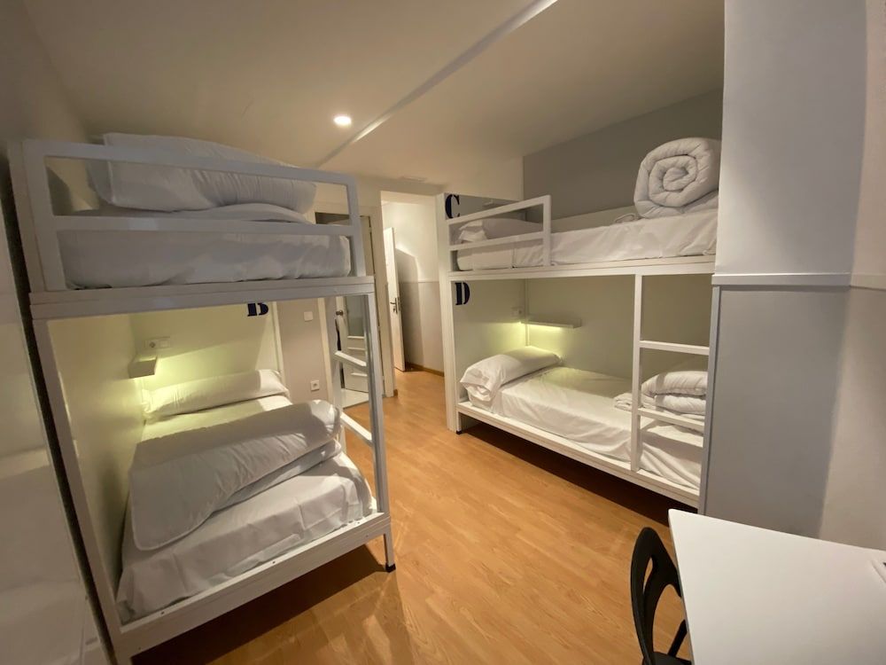 Basic Quadruple Room, Private Bathroom