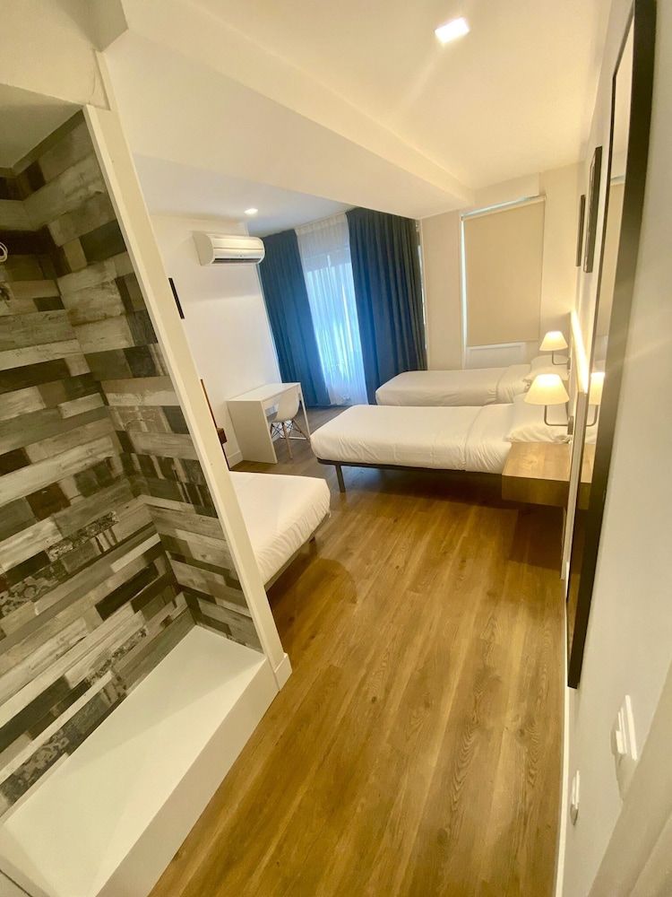 undefined Far Home Gran Vía - Hostel 9