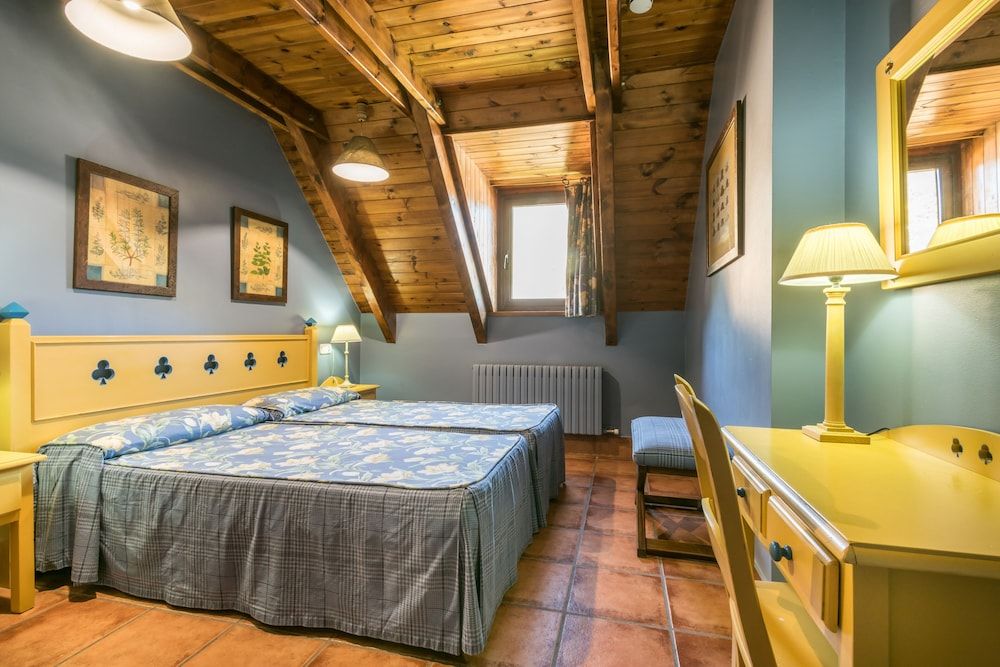 Deluxe Apartment (5 persons)