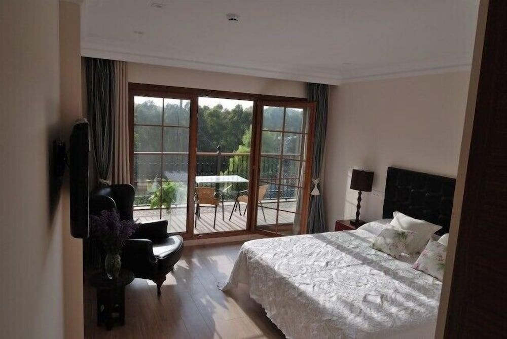 Standard Double or Twin Room, Balcony