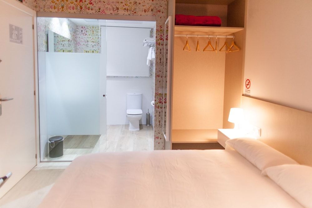 Host & Home Double Room (201) 6