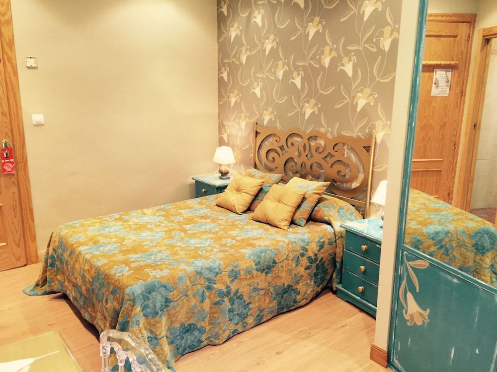 Hosteria Villa de Castro Double Room 8