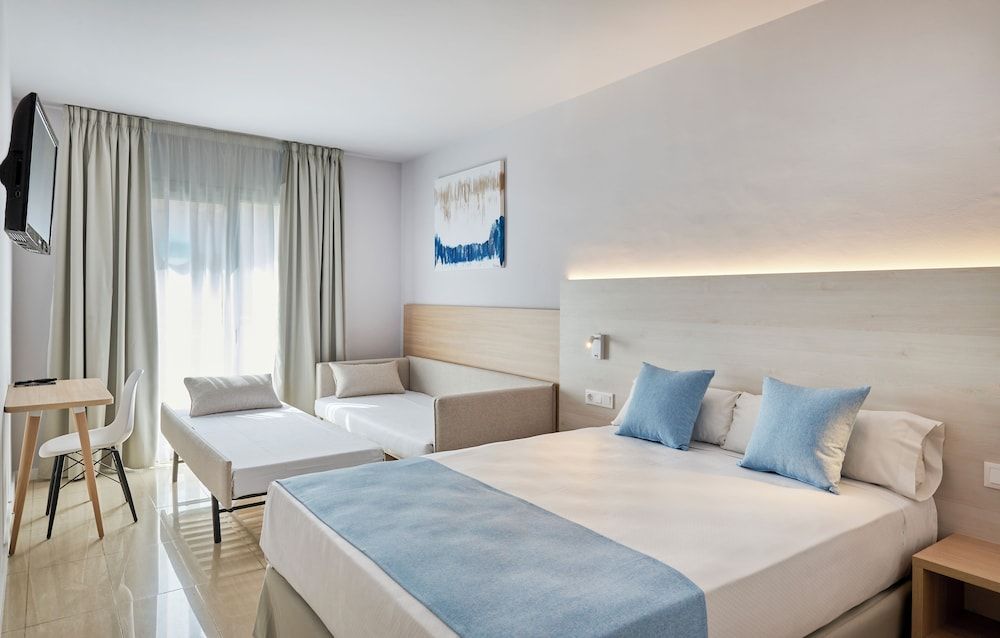 URH Hotel Excelsior
