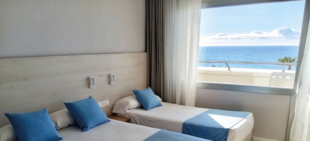 URH Hotel Excelsior