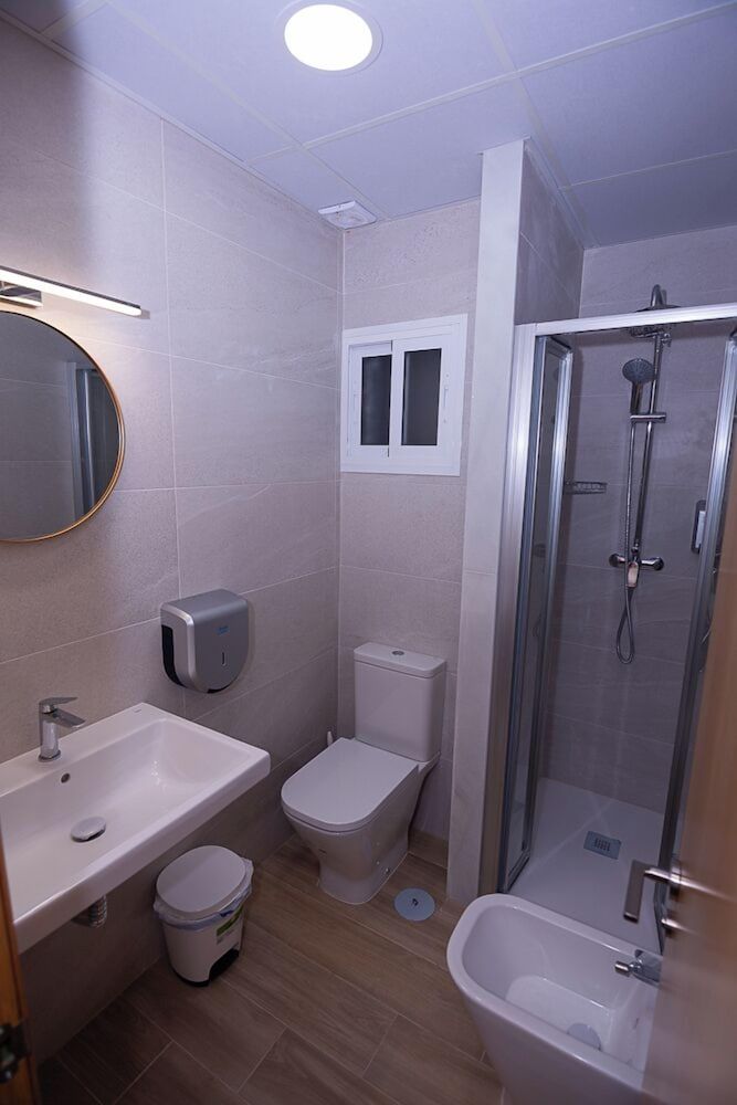 Hostal Guillot Double Room 8