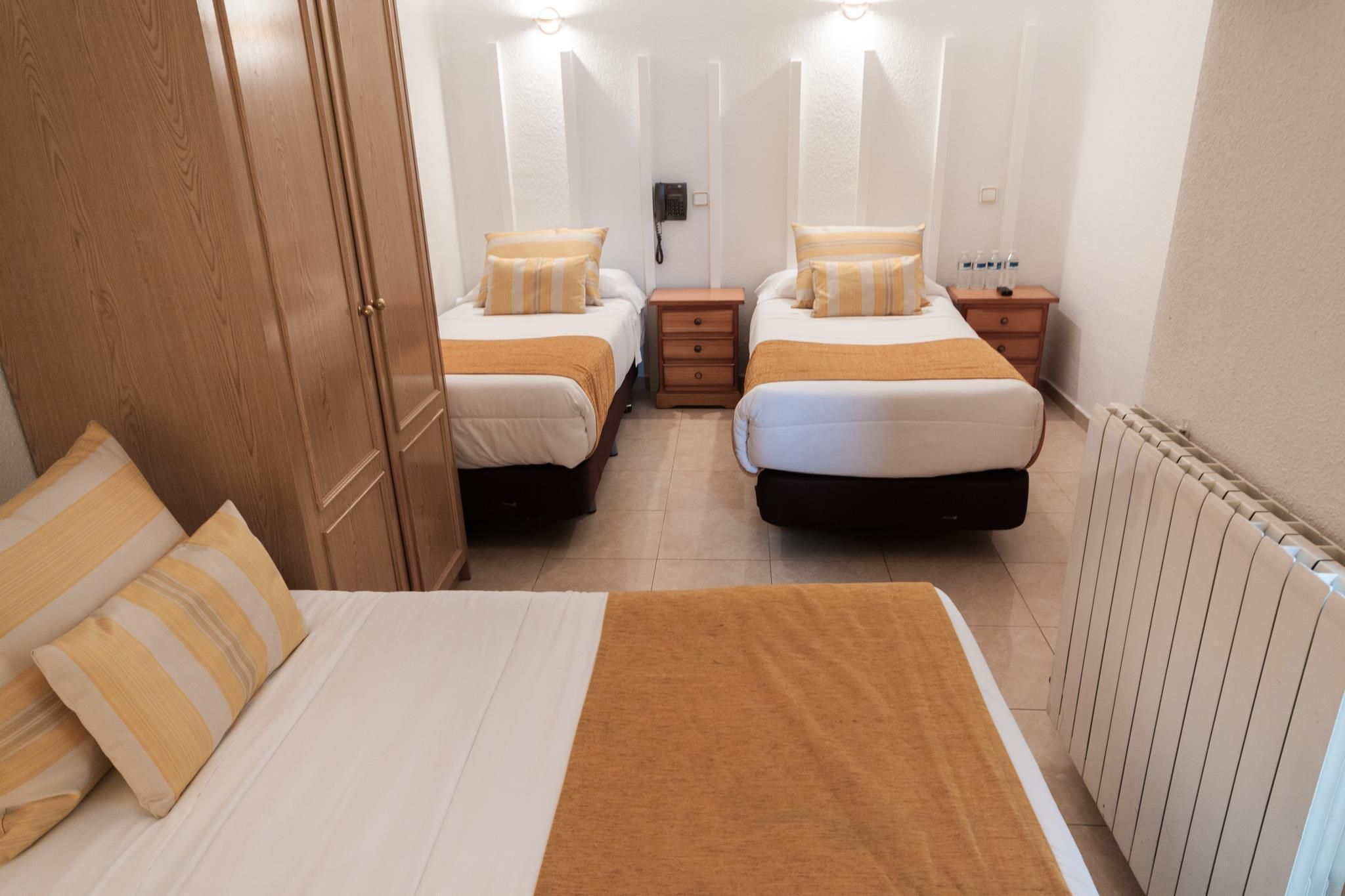 undefined Hostal Josefina 8