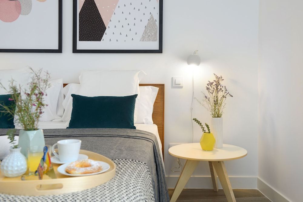 undefined NQN Aparts & Suites Madrid 7