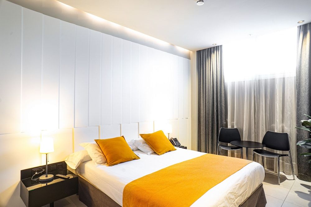 Costa del Sol Torremolinos Hotel Economy Double Room 3